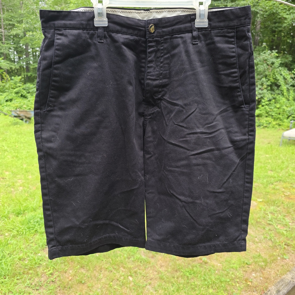 Volcom Black Flat Front Shorts Versatile Style